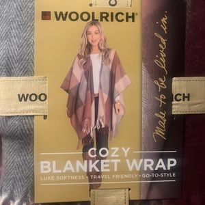 WOOLRICH Cozy Blanket Wrap